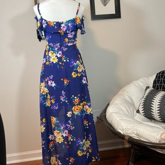 NWT By & By high low dress, blue with floral design - Picture 4 of 9